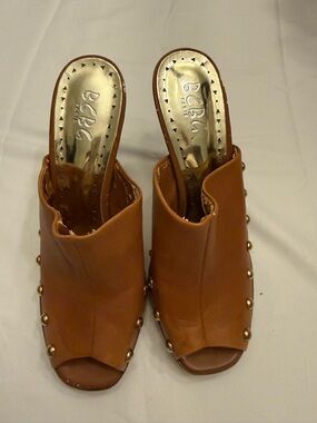 BCBG Tan Leather Stud-Trim Open-Toe Mules
